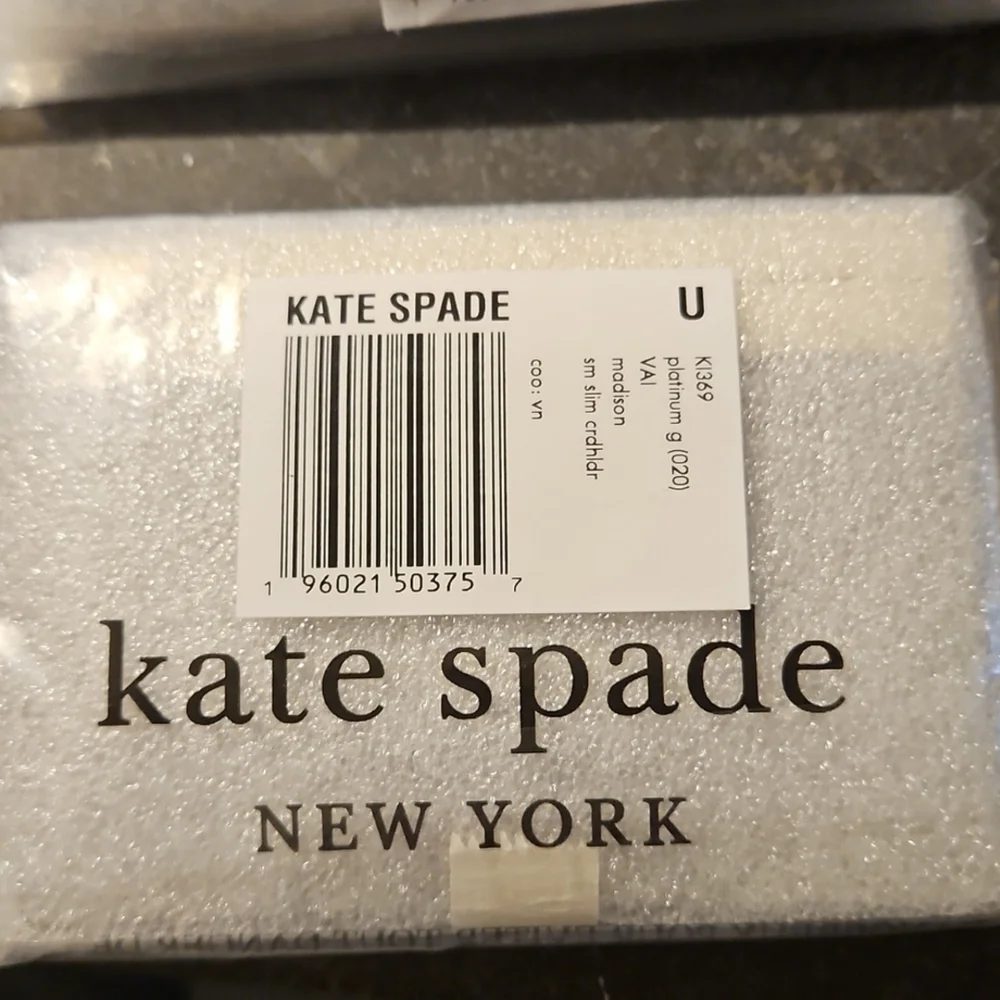 Kate Spade Madison Slim Card Holder